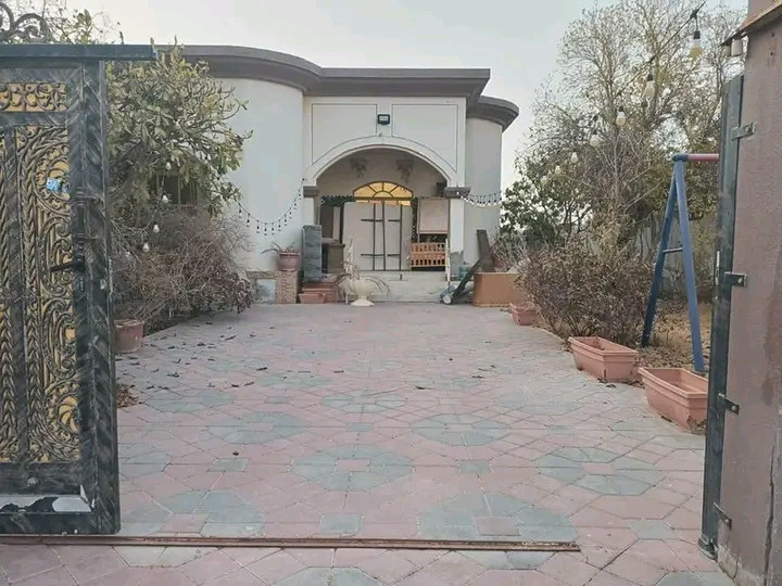 Villa in Al-Salma, close to all services