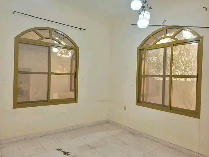 fyla-balslm-kryb-mn-gmyaa-alkhdmat51787687166.jpg