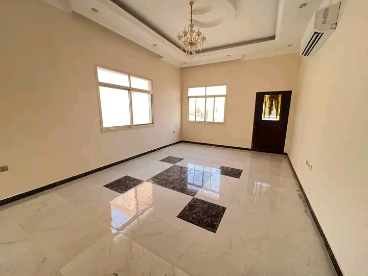A spacious and comfortable villa, very suitable for families.