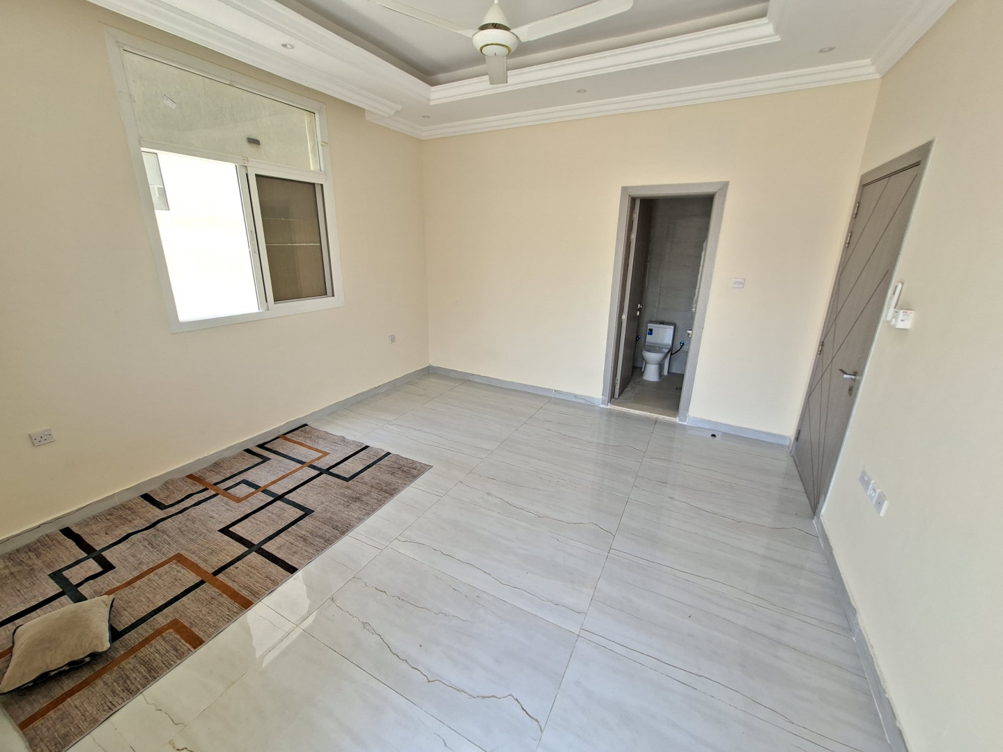 Luxury villa in Al Zahia