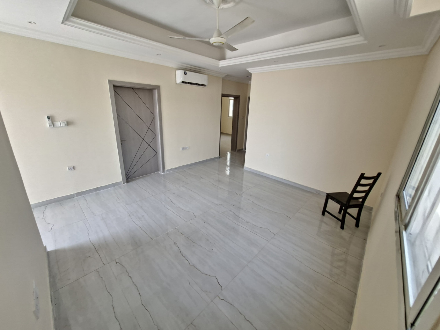 Luxury villa in Al Zahia