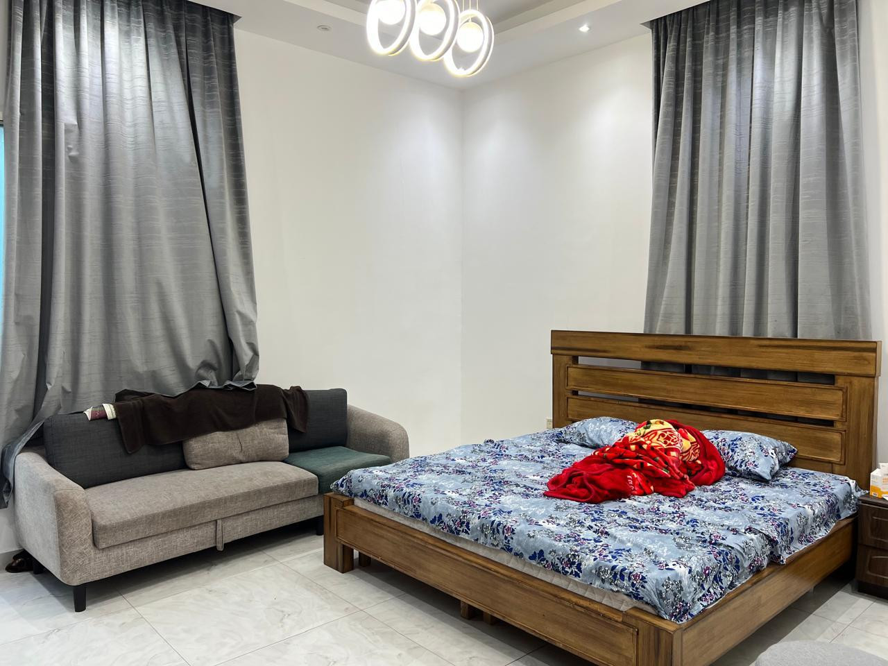 Luxury villa in Al Muwaihat 2