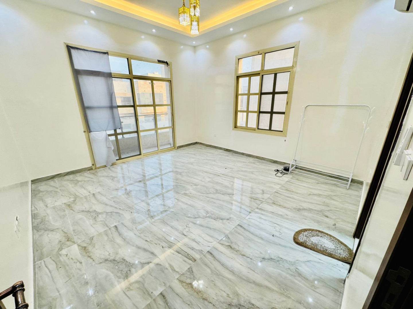 fyla-fakhr-balyasmyn81784443386.jpg