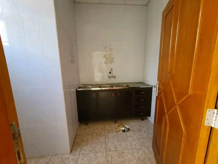 fyla-fakhr-lmhbyn-alfkham-oalmsahat-aloasaah91788465881.jpg