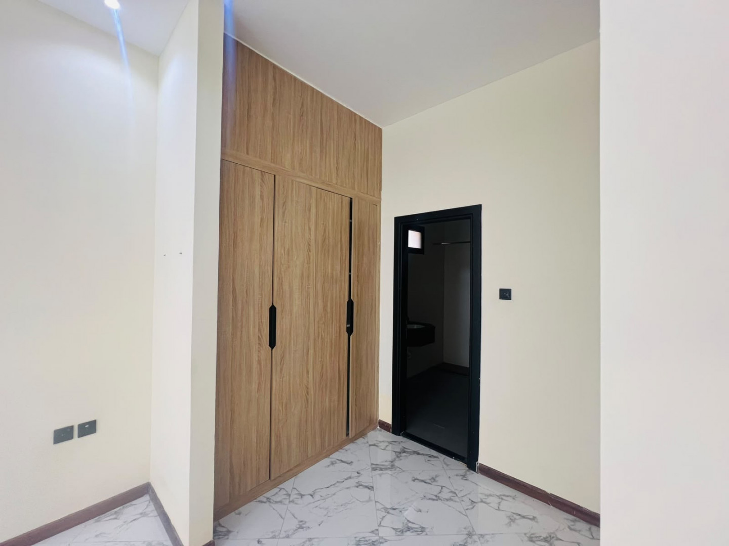 Luxury villa in Al Yasmin