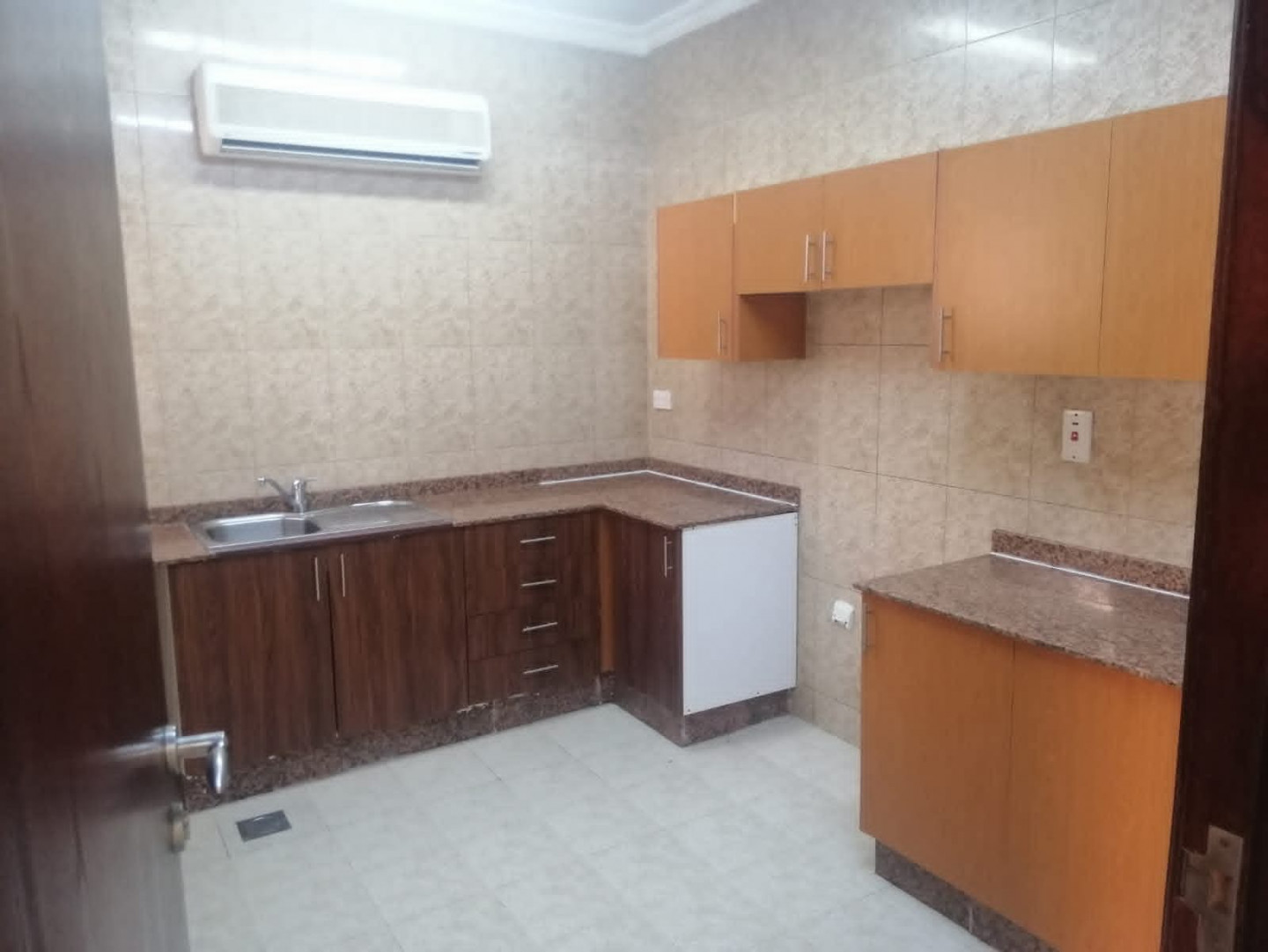 Villa in Umm Salal Ali
