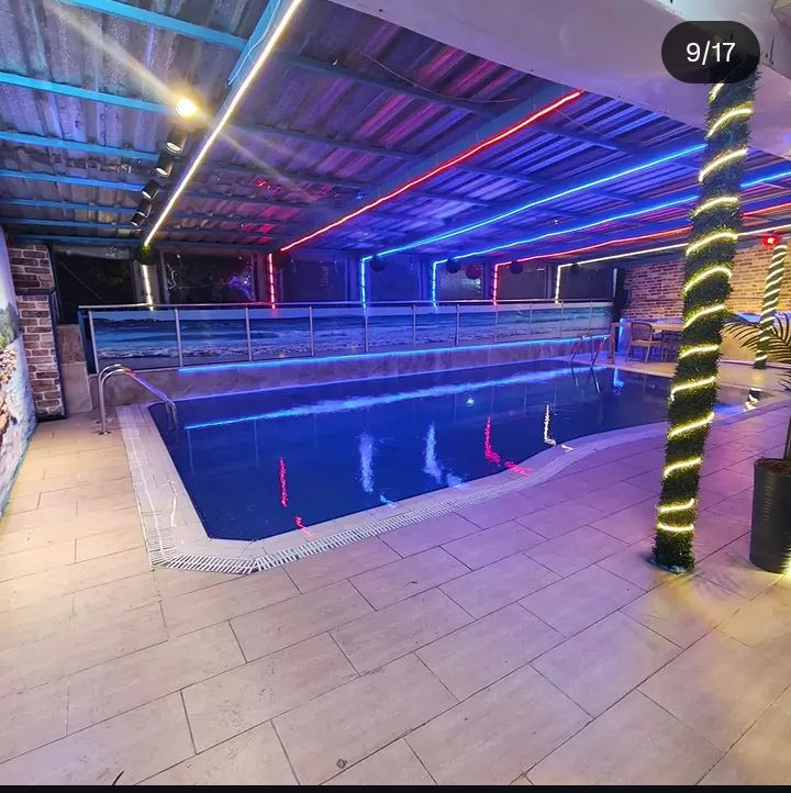 Villa with heated pool