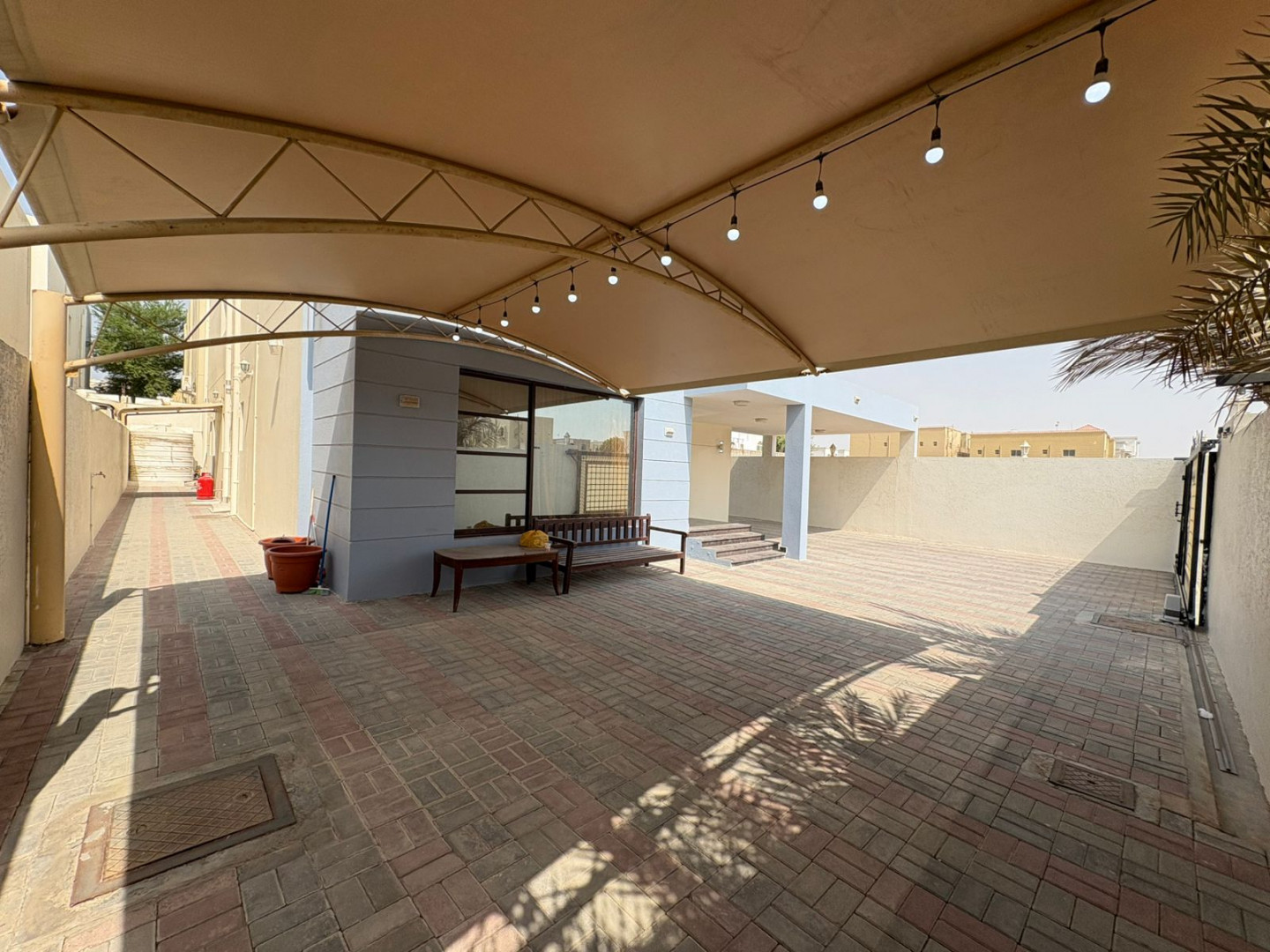 A distinctive and luxurious villa in an excellent location in Ajman