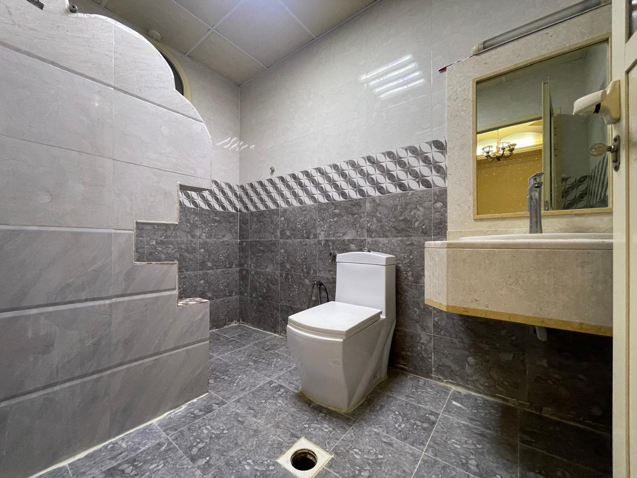Villa in a prime location for female employees