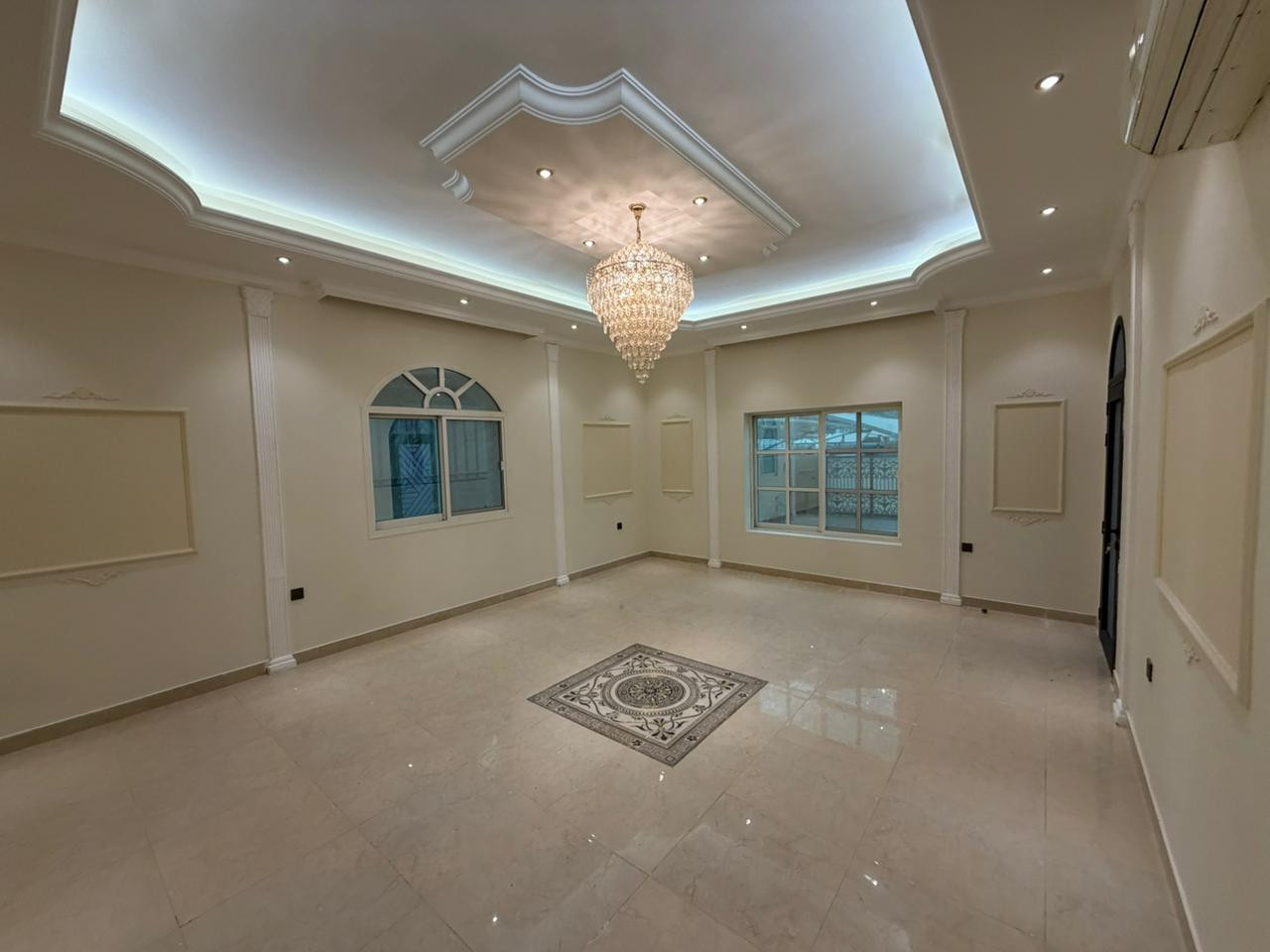 Villa in a prime location with spacious areas in Al Muwaihat 2