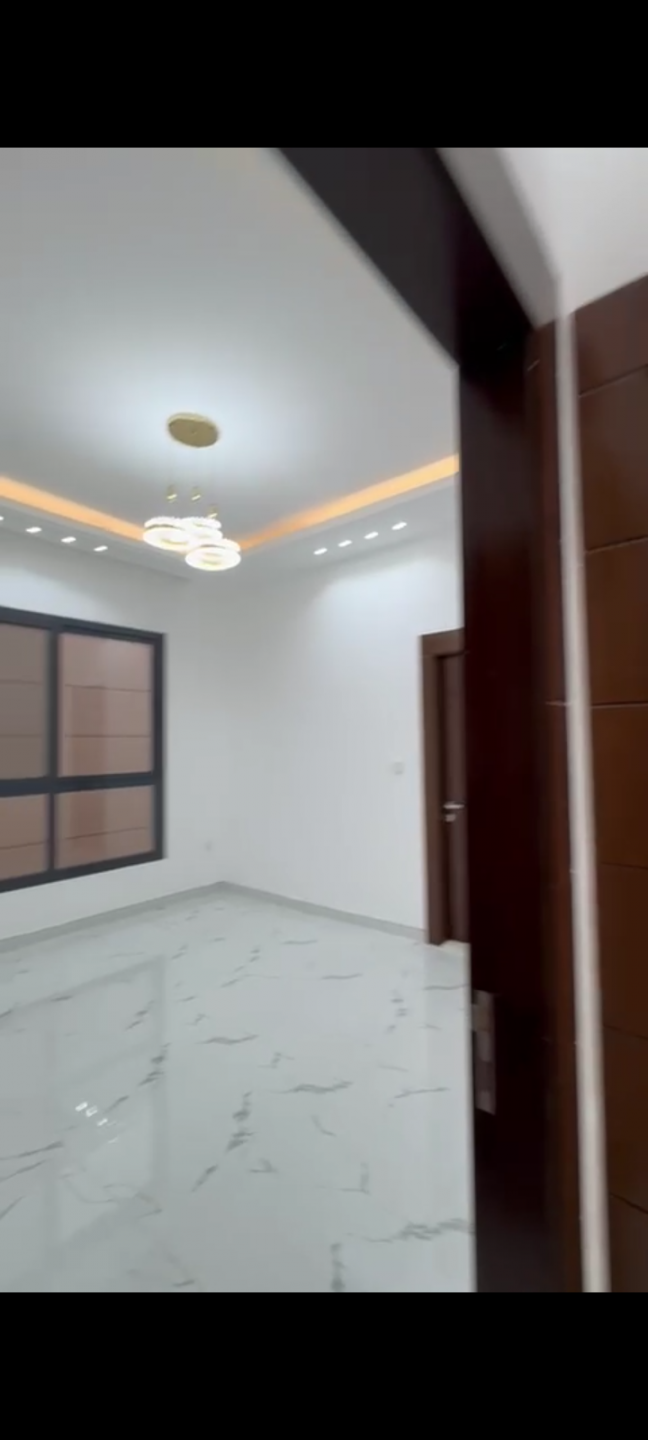 A magnificent villa in Al-Yasmin