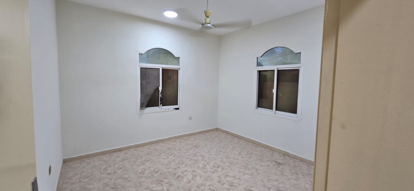 A stunning two-story villa in Al Rawda 1
