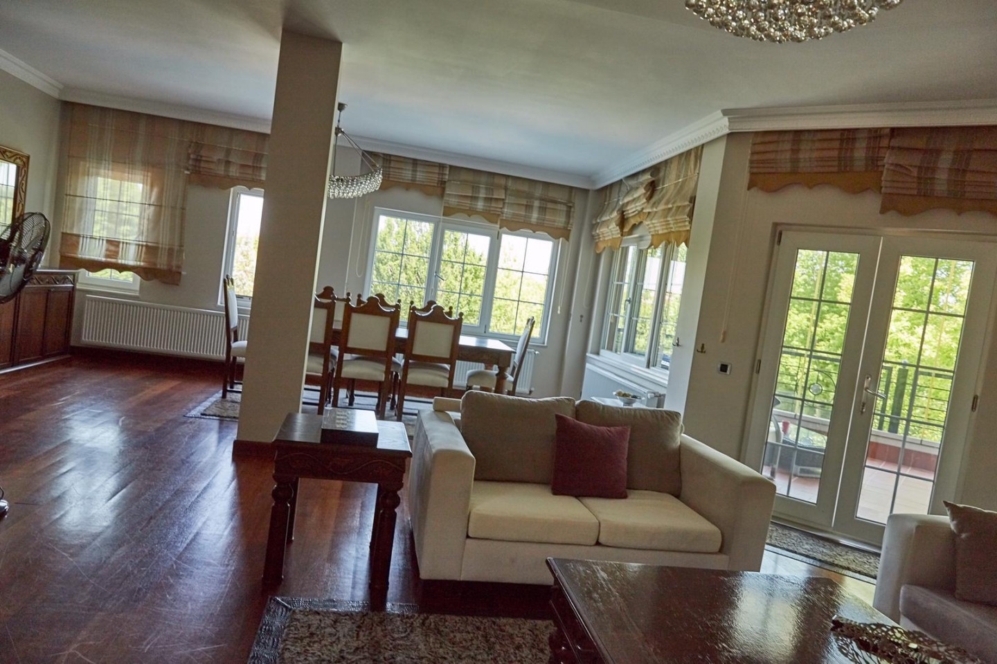 Two-story villa