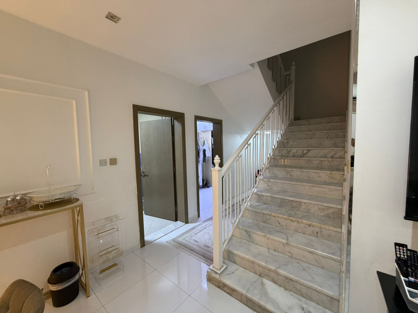 Bright Townhouse Villa