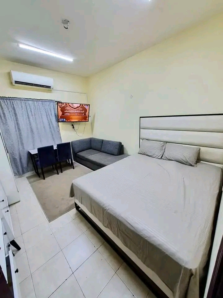 Ready now: Detached studio apartment with kitchen in Ajman - Al Rawda 3, rent inclusive of all bills.