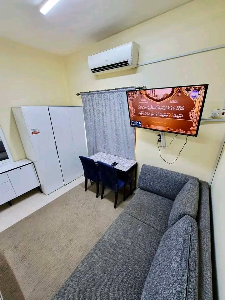Ready now: Detached studio apartment with kitchen in Ajman - Al Rawda 3, rent inclusive of all bills.