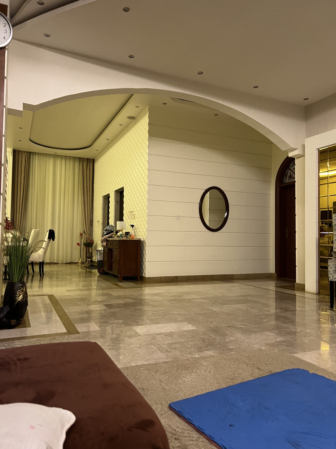 ghrf-aarby-khas-fy-shk61748170604.jpg