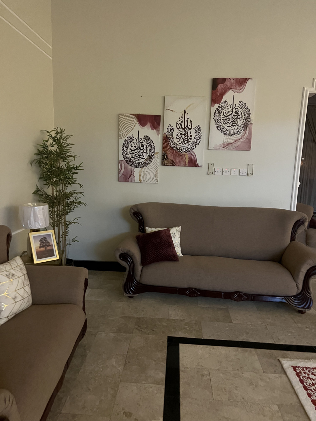 ghrf-aarby-khas-fy-shk71748170605.jpg