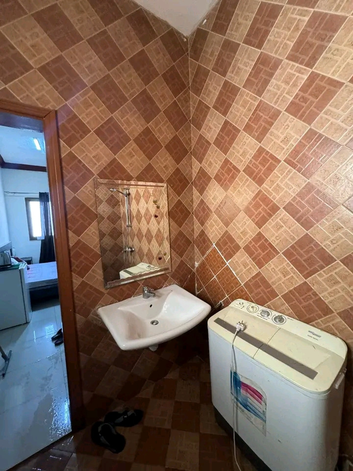 A room in Al Khuwair, close to all services.