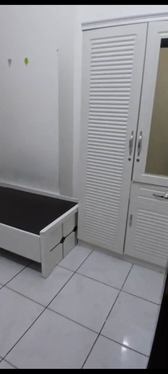 Room with balcony (co-op)