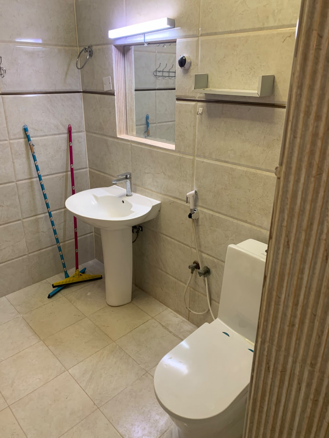 Luxurious room in Al Rawda 1