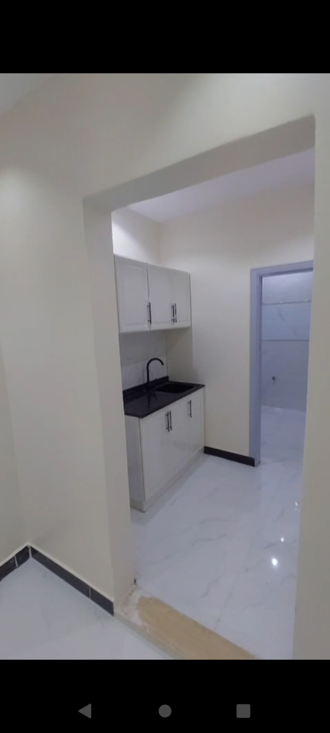 A room in the Al-Ulya neighborhood