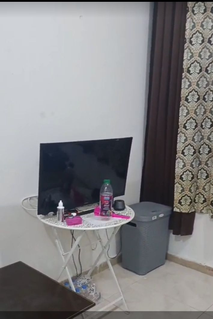 ghrf-khas-bnat-fkt51788723157.jpg