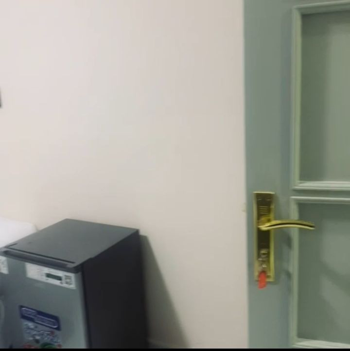 Private room for girls only
