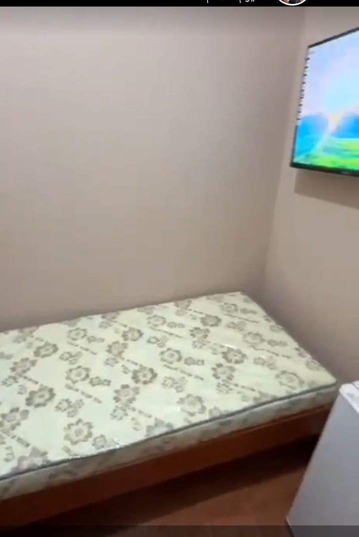 Private room for young men only