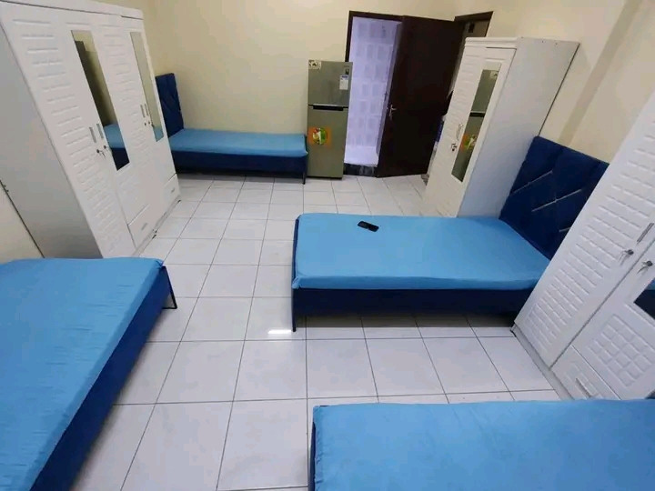 Master bedroom with balcony, suitable for four young people 🚩🚩