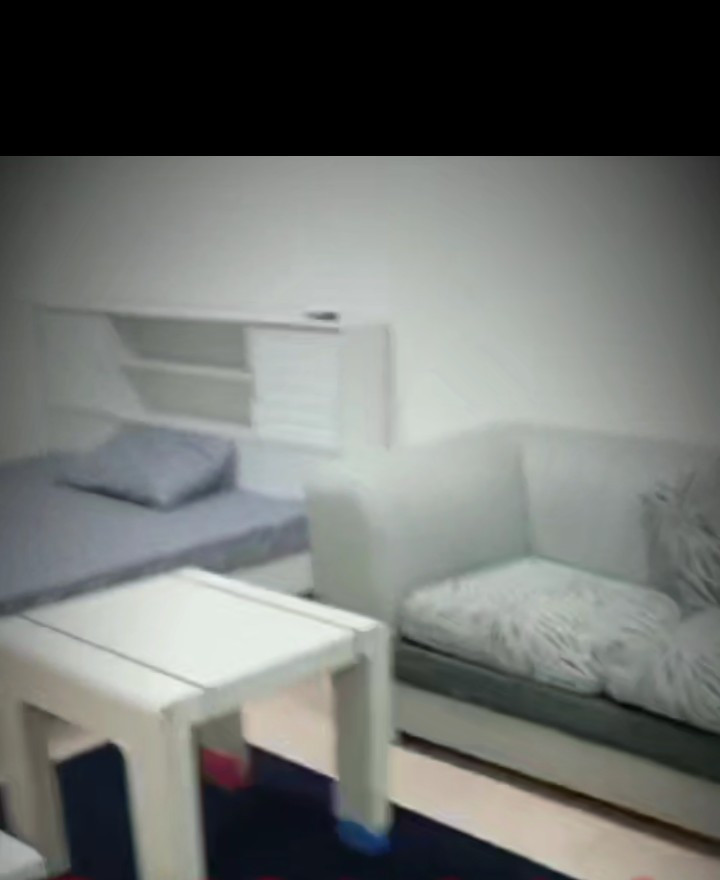 ghrf-mastr-bsharaa-alkoyt01787339906.jpg