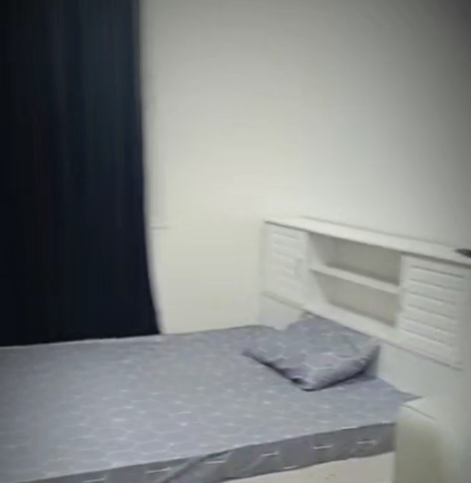 Master bedroom on Kuwait Street