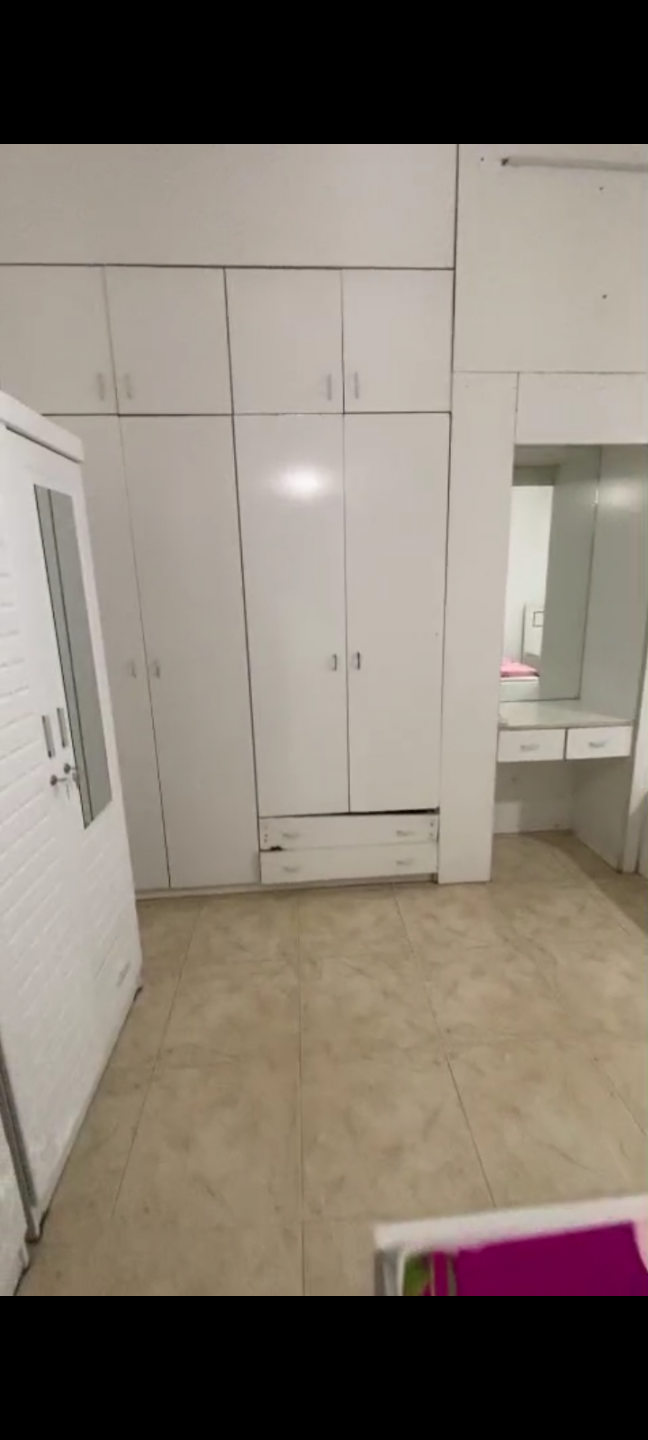 Master bedroom for young people