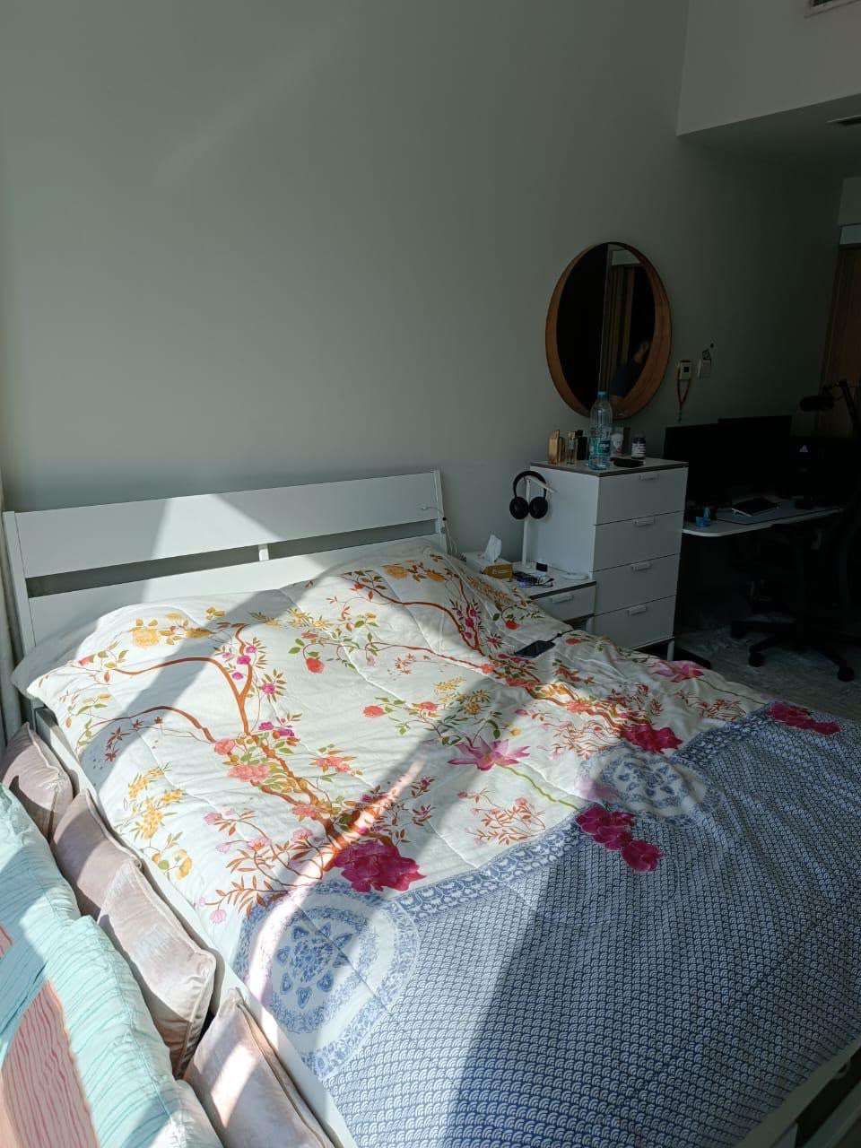Spacious master bedroom with sea view, for a young man only