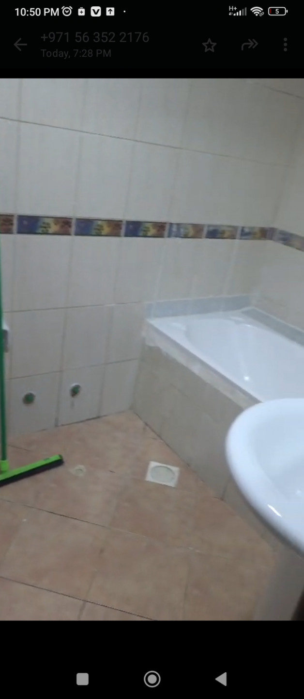 Spacious master bedroom for a girl or family in clean accommodation