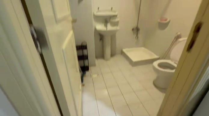 Master room, King Faisal Street