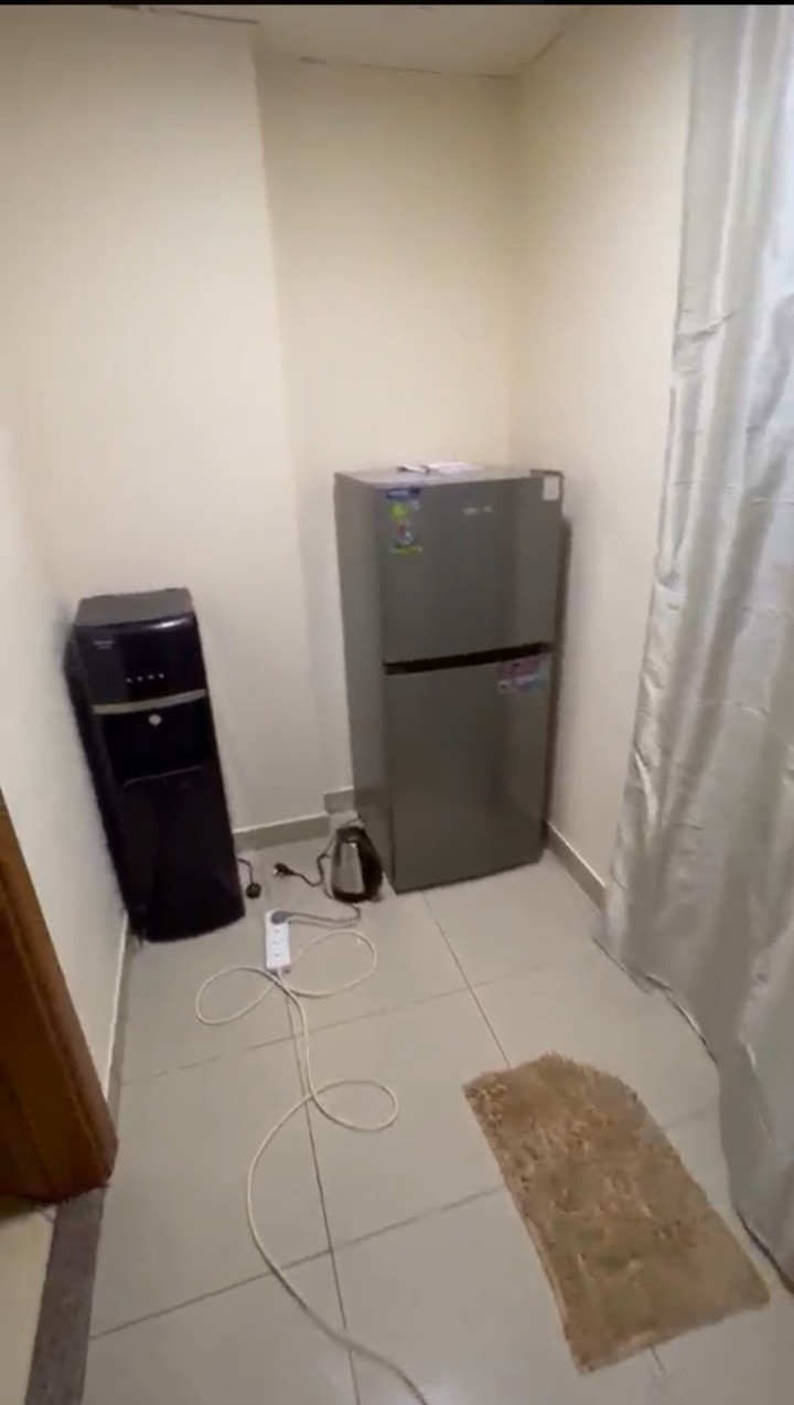 Master bedroom for young men, women, or families