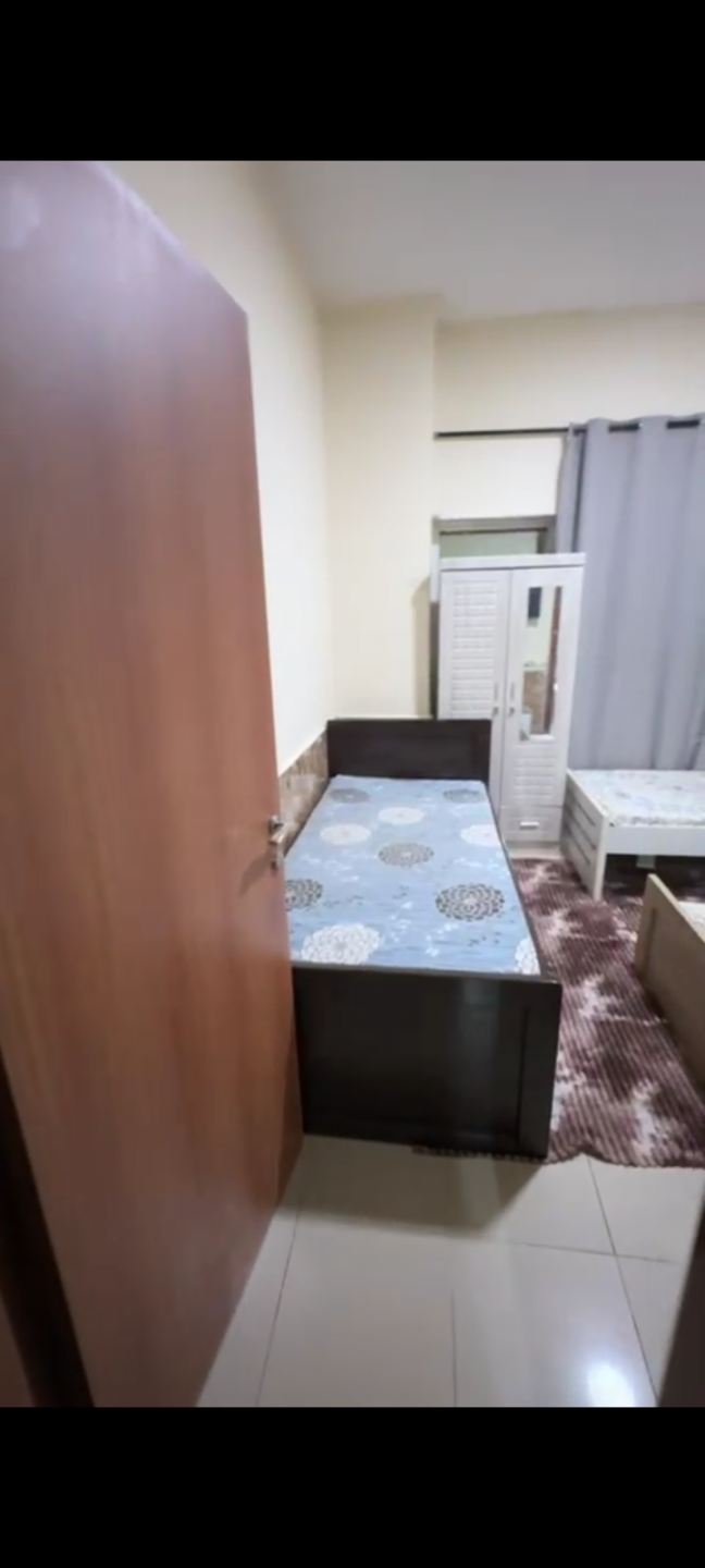 Shared room in Al Rashidiya 1