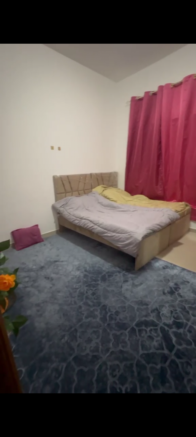 Shared room in Rashidiya