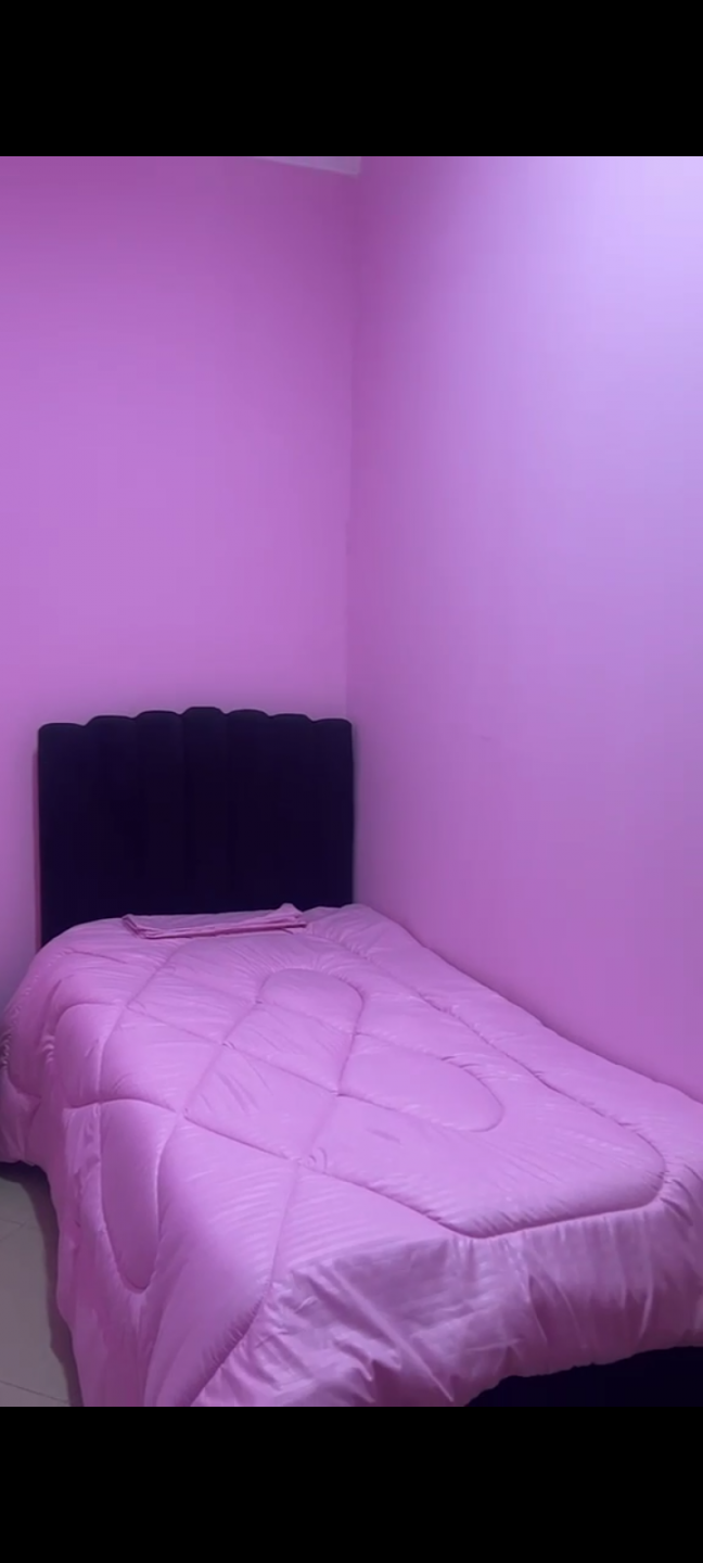 A clean and beautiful room for girls