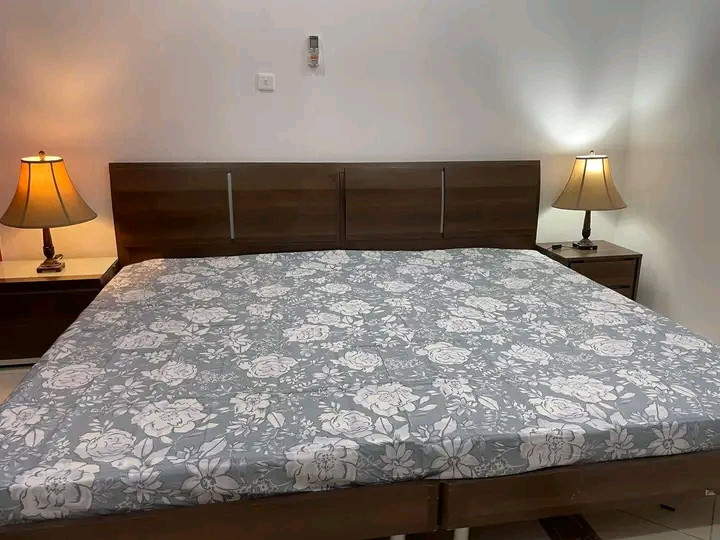 Room and lounge in Mars