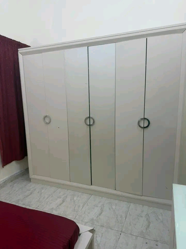 Room and hall, Al Shafi Street
