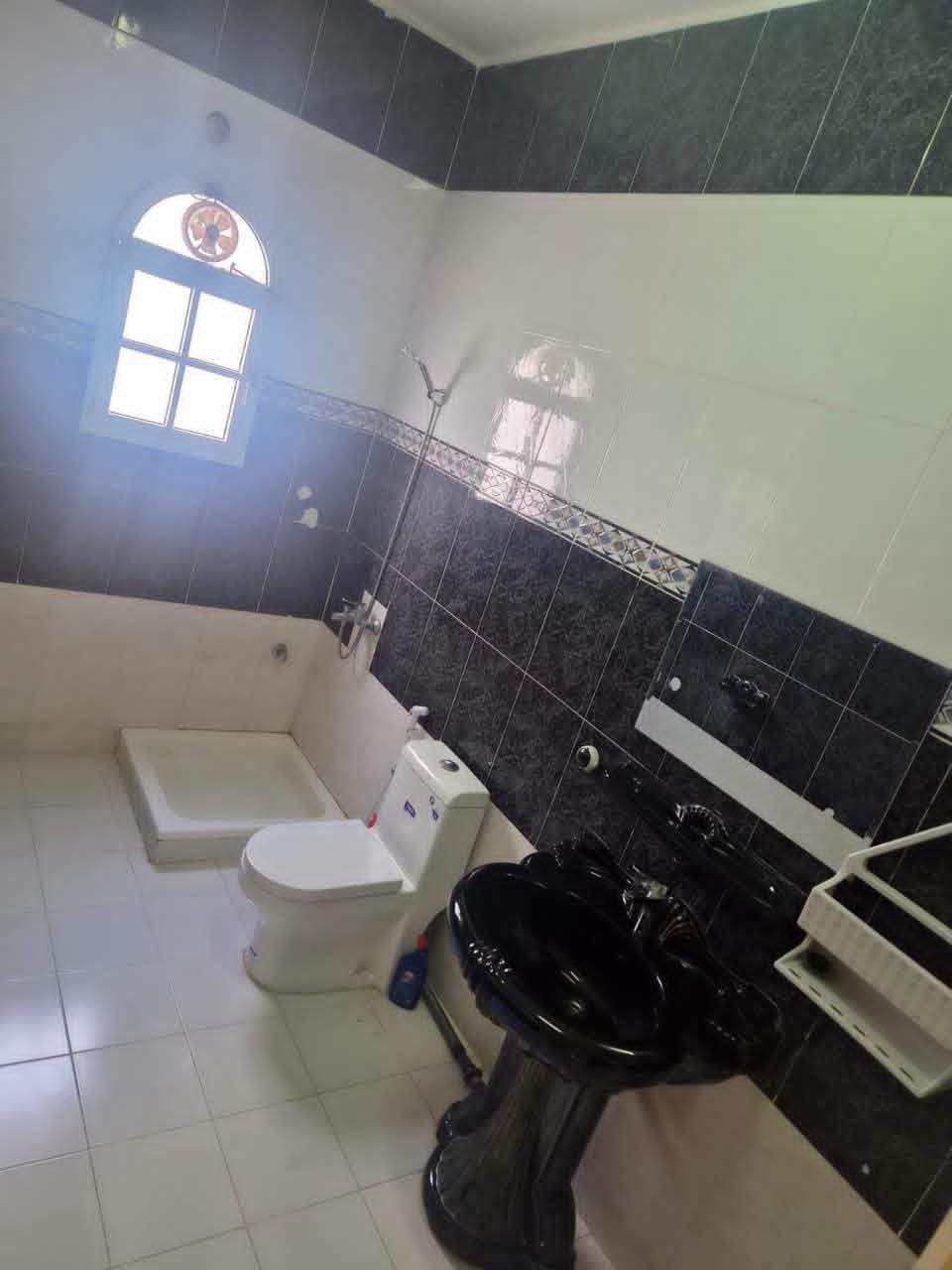 A spacious room in Al Khuwair