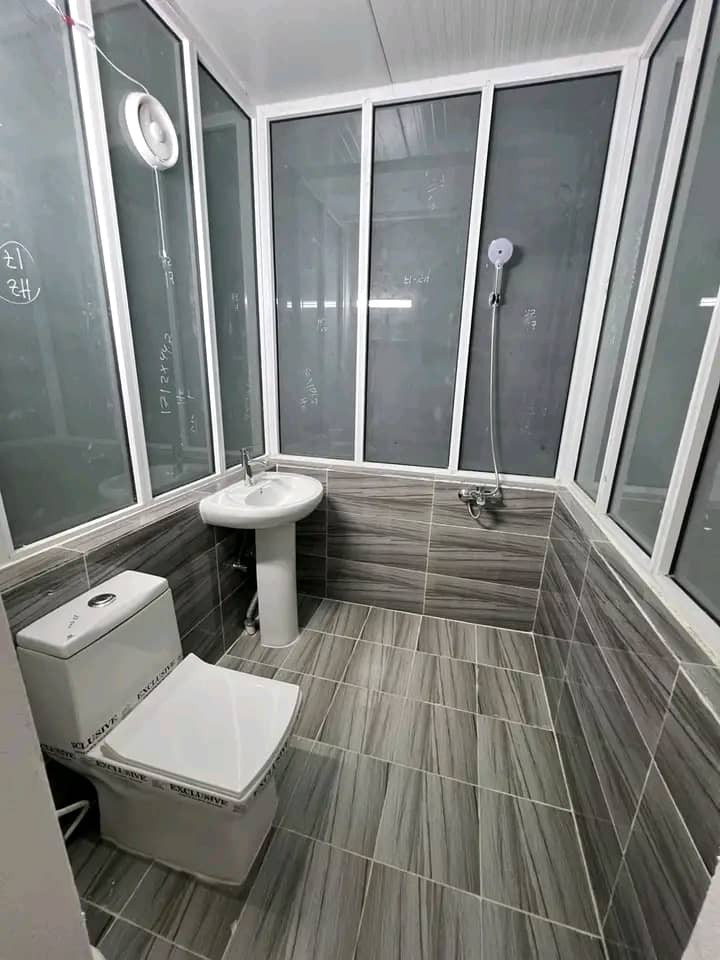 Room and bathroom with balcony