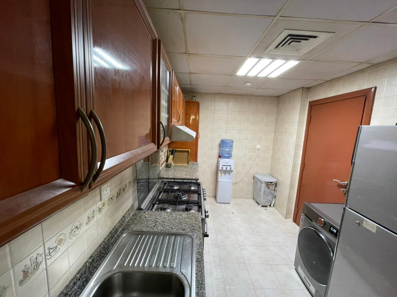 Room and lounge, Al Majaz 3