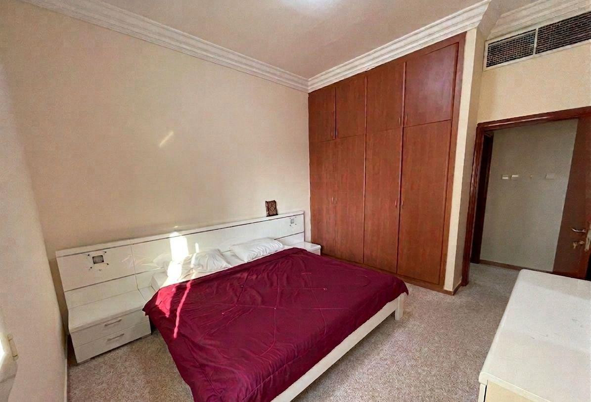 Room and lounge, Al Majaz 3