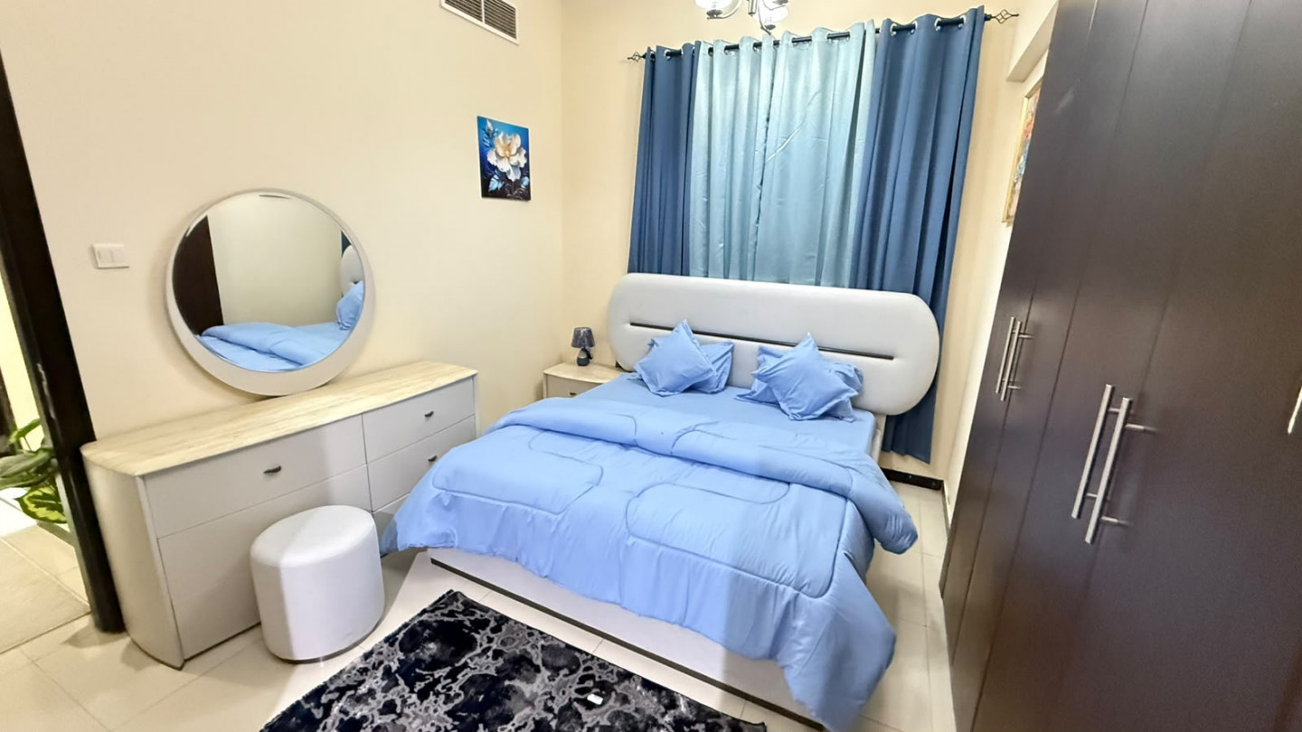 One bedroom and living room, first occupancy