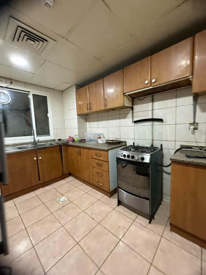 One bedroom and living room with two bathrooms in Al Qasimiya