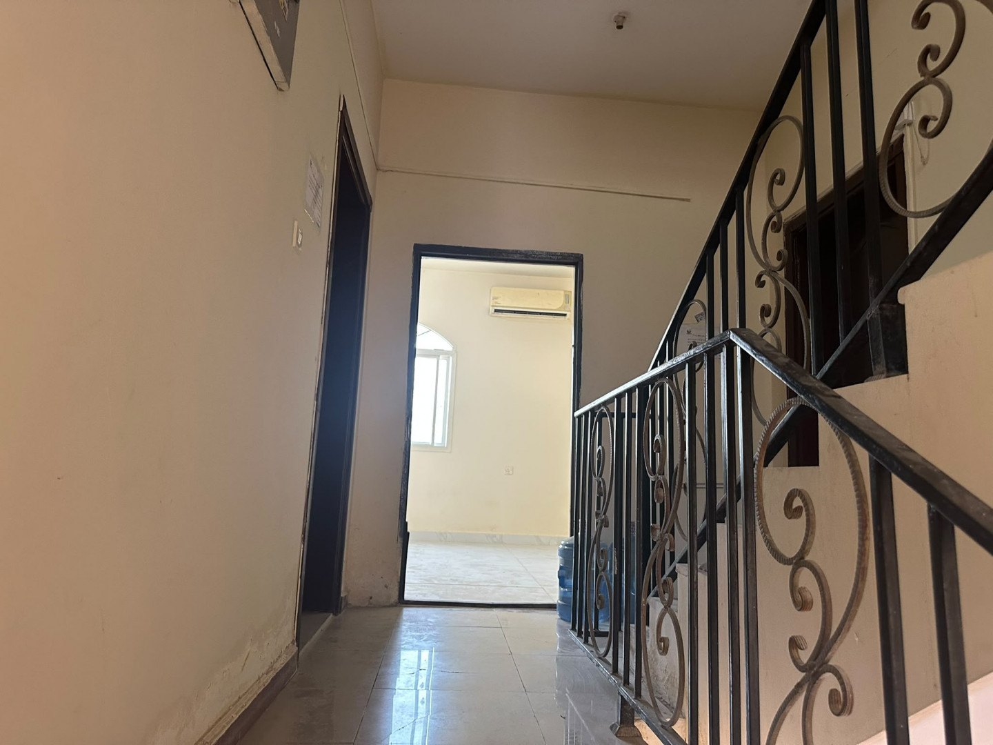 One bedroom and living room, first floor (upper floor)