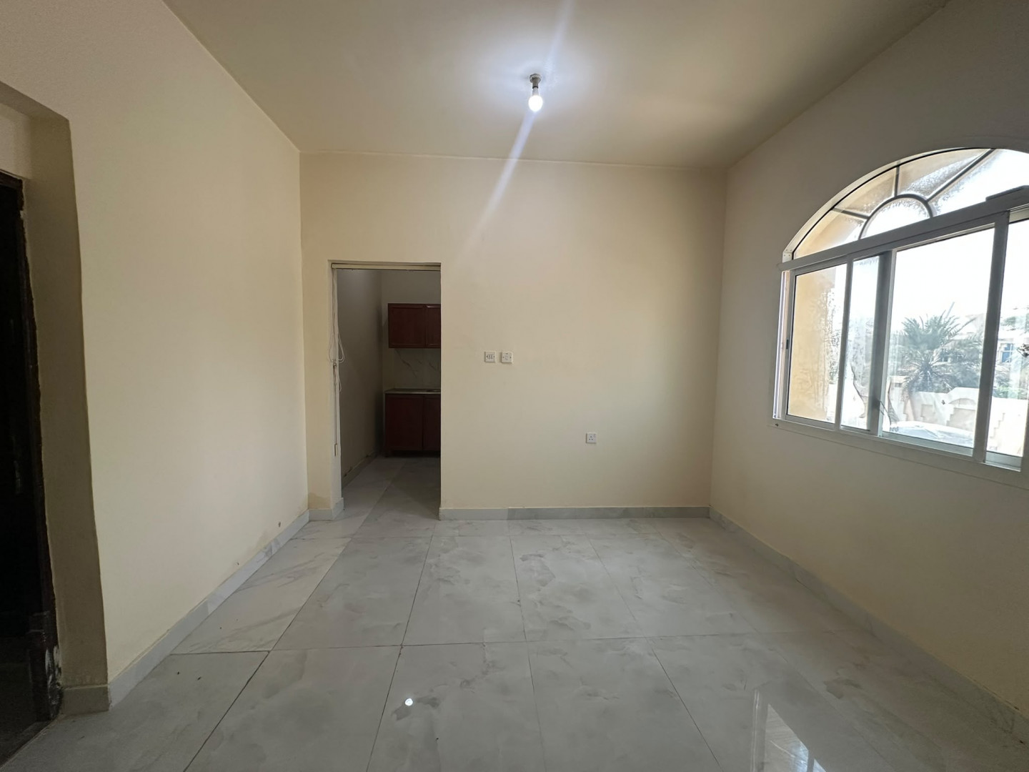 One bedroom and living room, first floor (upper floor)